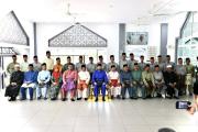 Penyerahan-sumbangan-anak-yatim-7